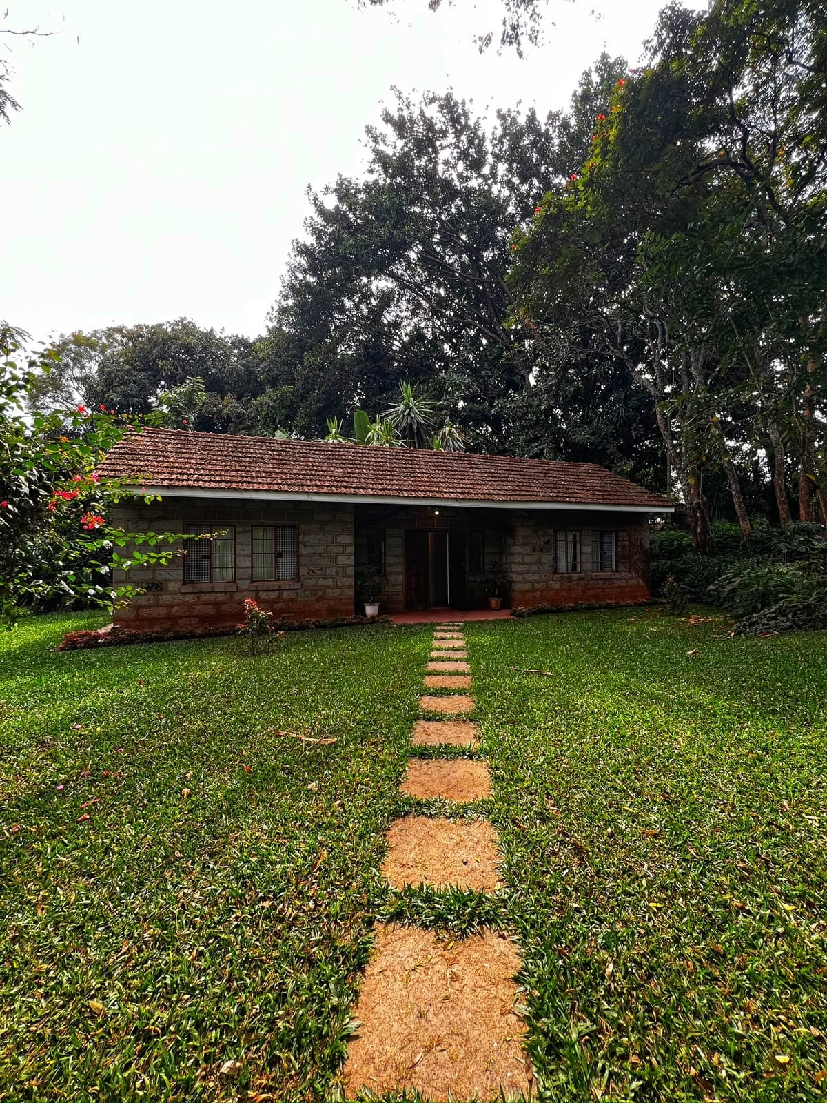The BnB Exterior